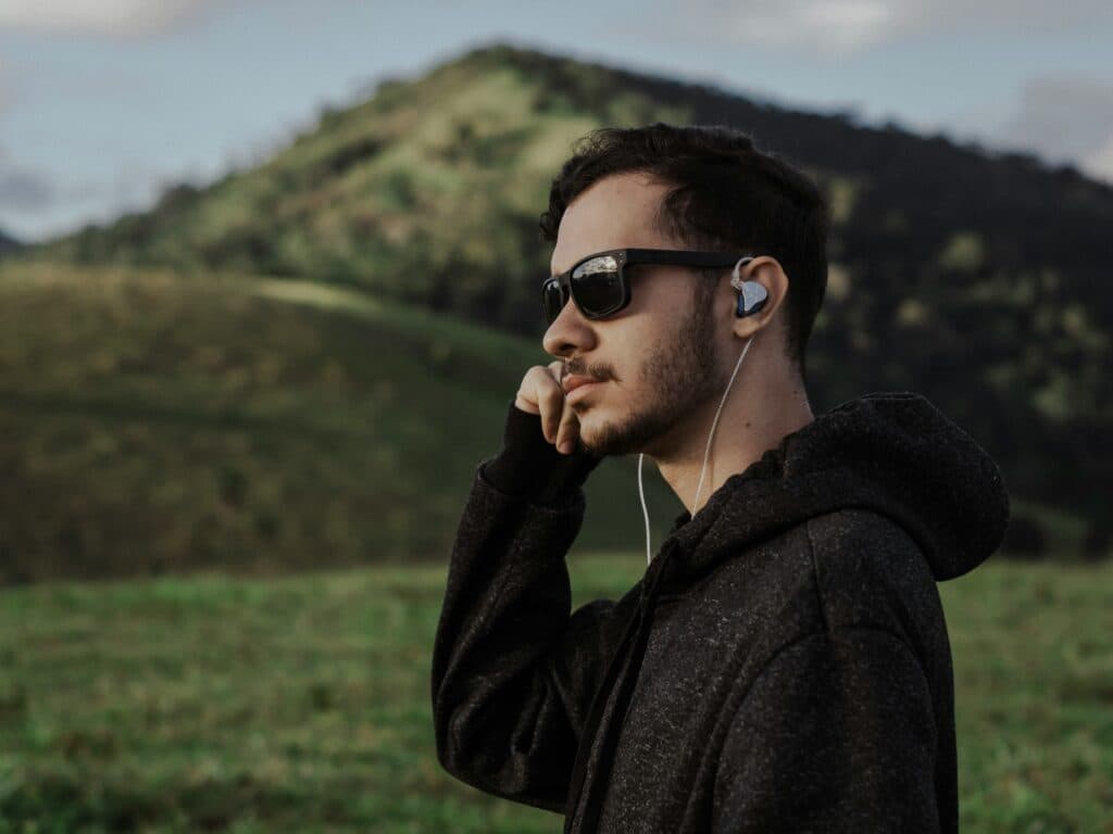 Kulaklık Nasıl Seçilir?: Müzikten Maksimum Verim Almak İçin İpuçları