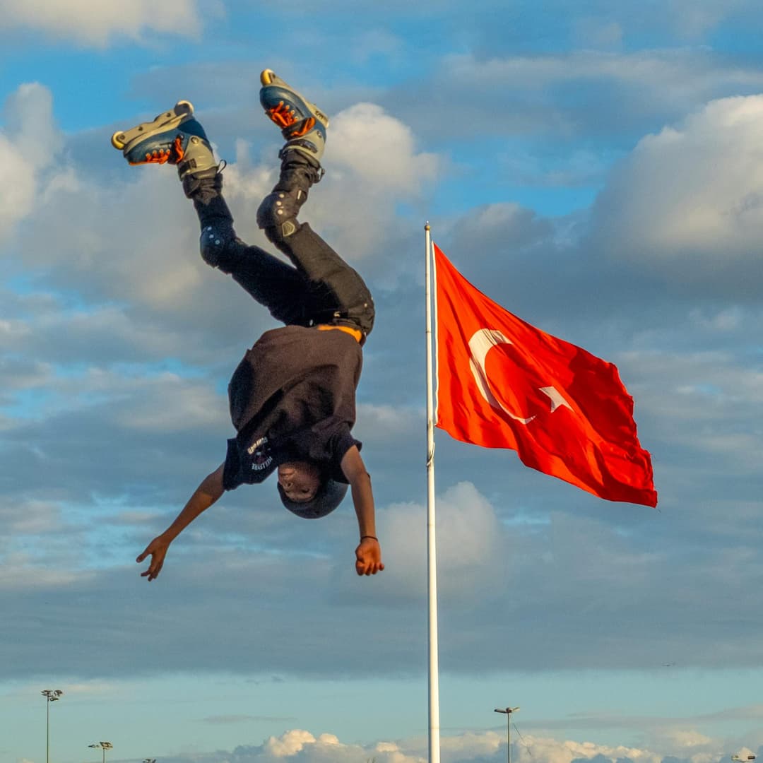 Paten Ruhu Geri Döndü