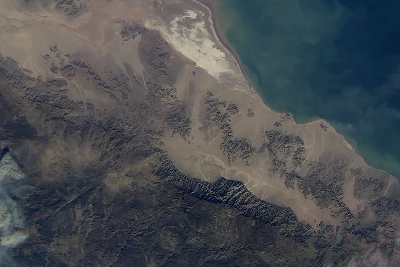 Uzaydan Canlı Yayın: Dünya’ya Yukarıdan Bakmak