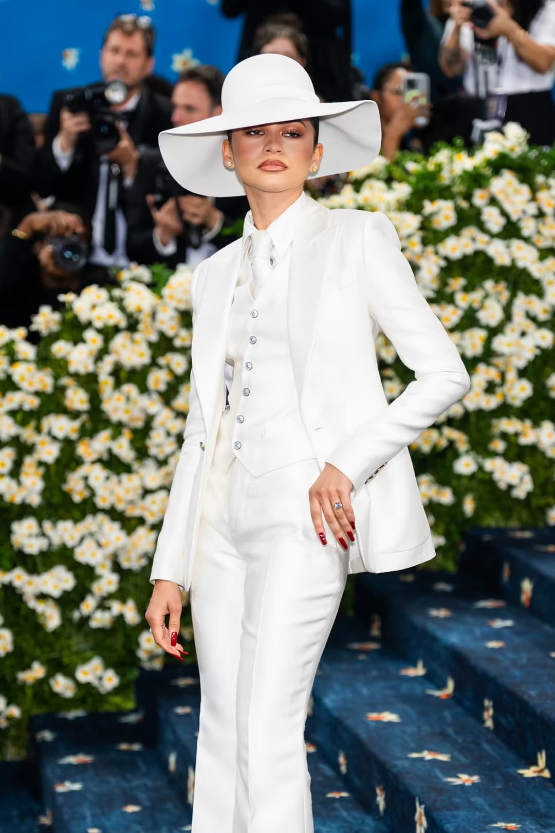 Çabasız Bir Stil Manifestosu: Zendaya'nın İkonik Görünümleri