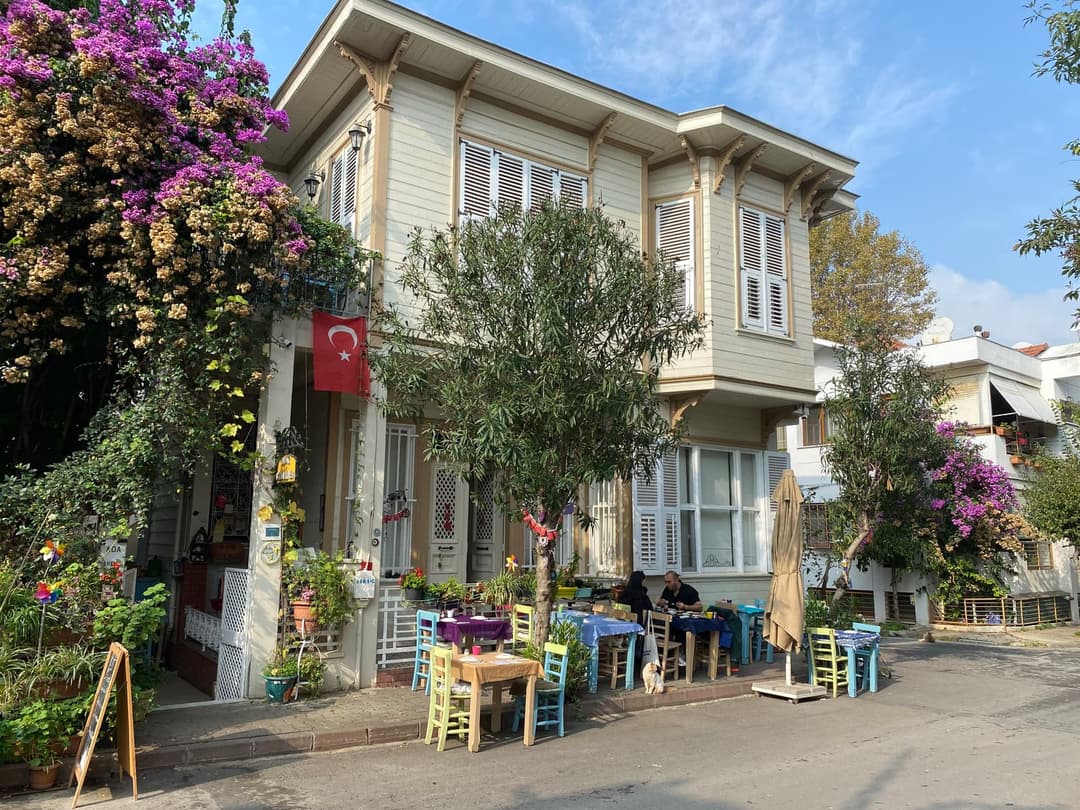Yaz Bitmeden Adalar Rehberi: Büyükada