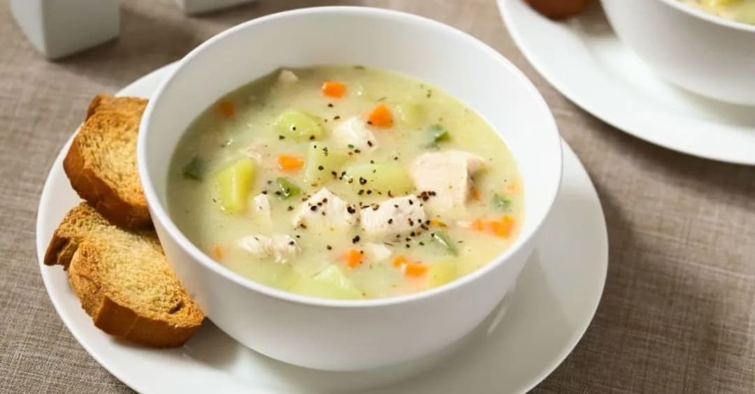 En Lezzetli Kış Çorbaları: Sıcacık Tarifler ve Püf Noktaları Tavuk Suyu Çorbası, Kış Çorbaları