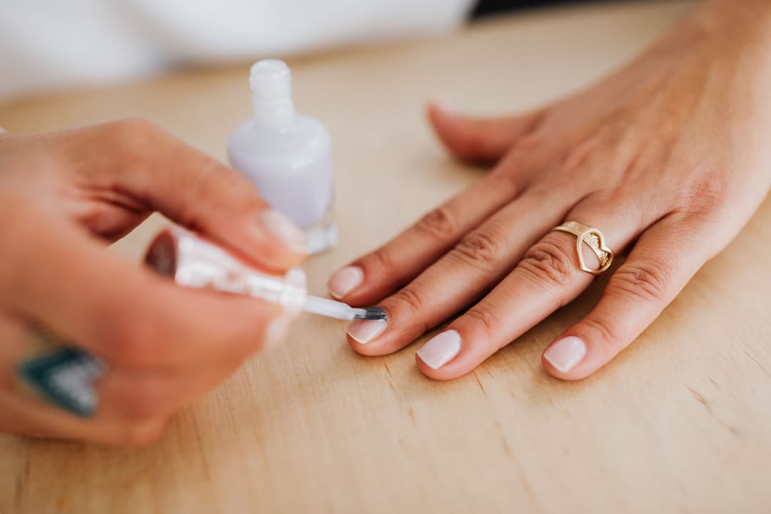2026’nın Sessiz Güzellik Trendi: Bare Nails 2026’nın Sessiz Güzellik Trendi: Bare Nails