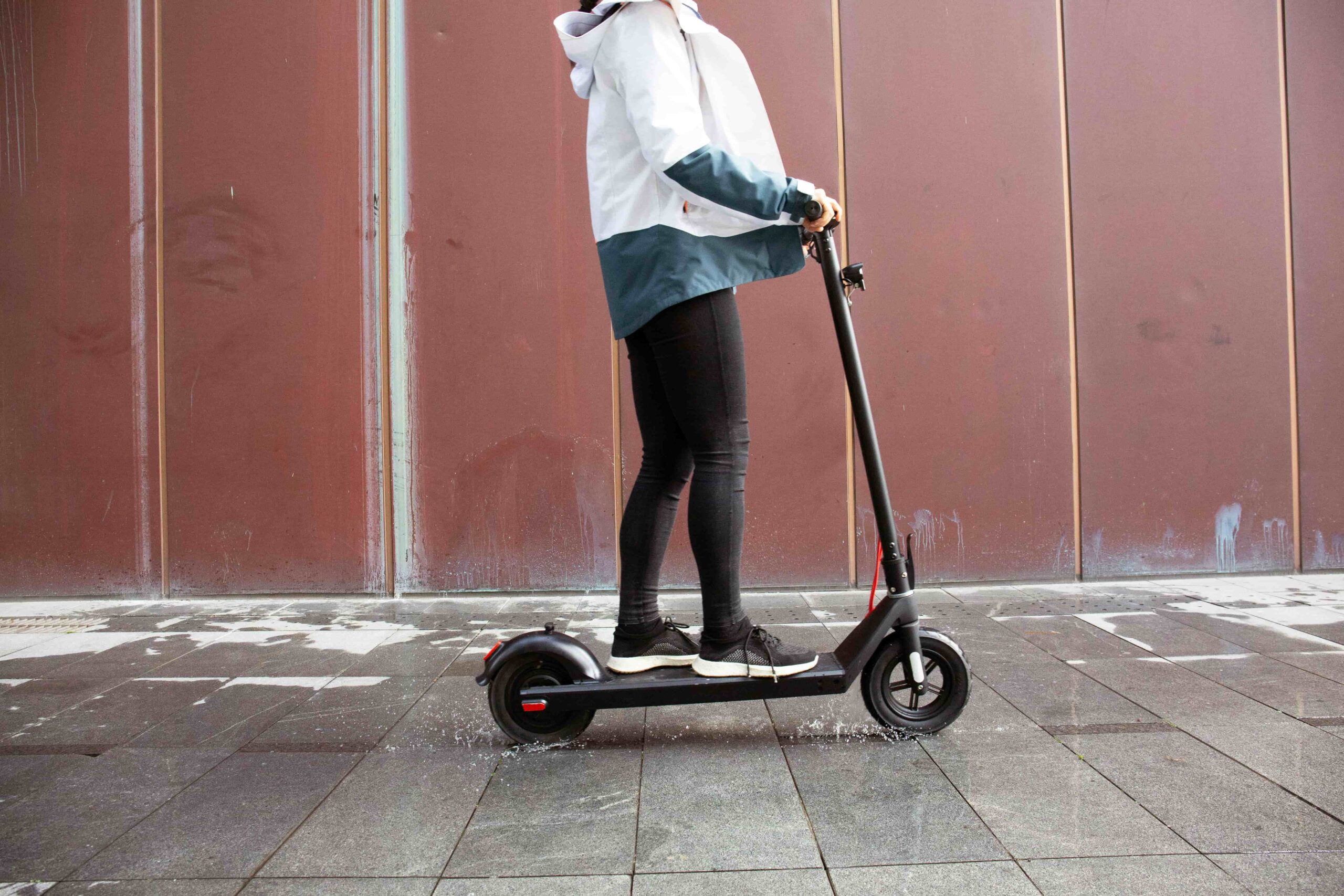 2025 Elektrikli Scooter Rehberi: Kendi Tekerini Seç! 2025 Elektrikli Scooter Rehberi