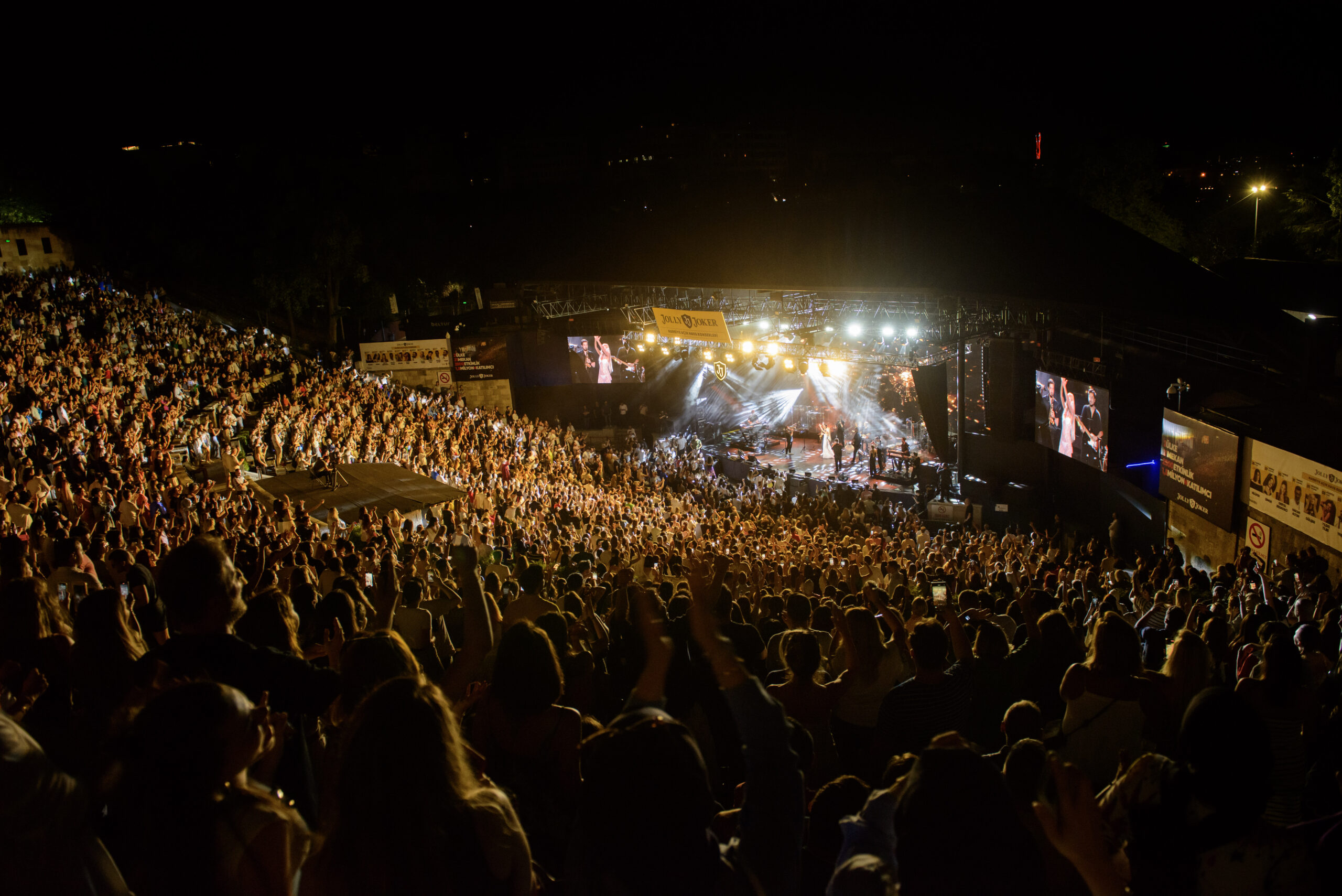 İstanbul’un Yaz Konserleri İstanbul'Un Yaz Konserleri
