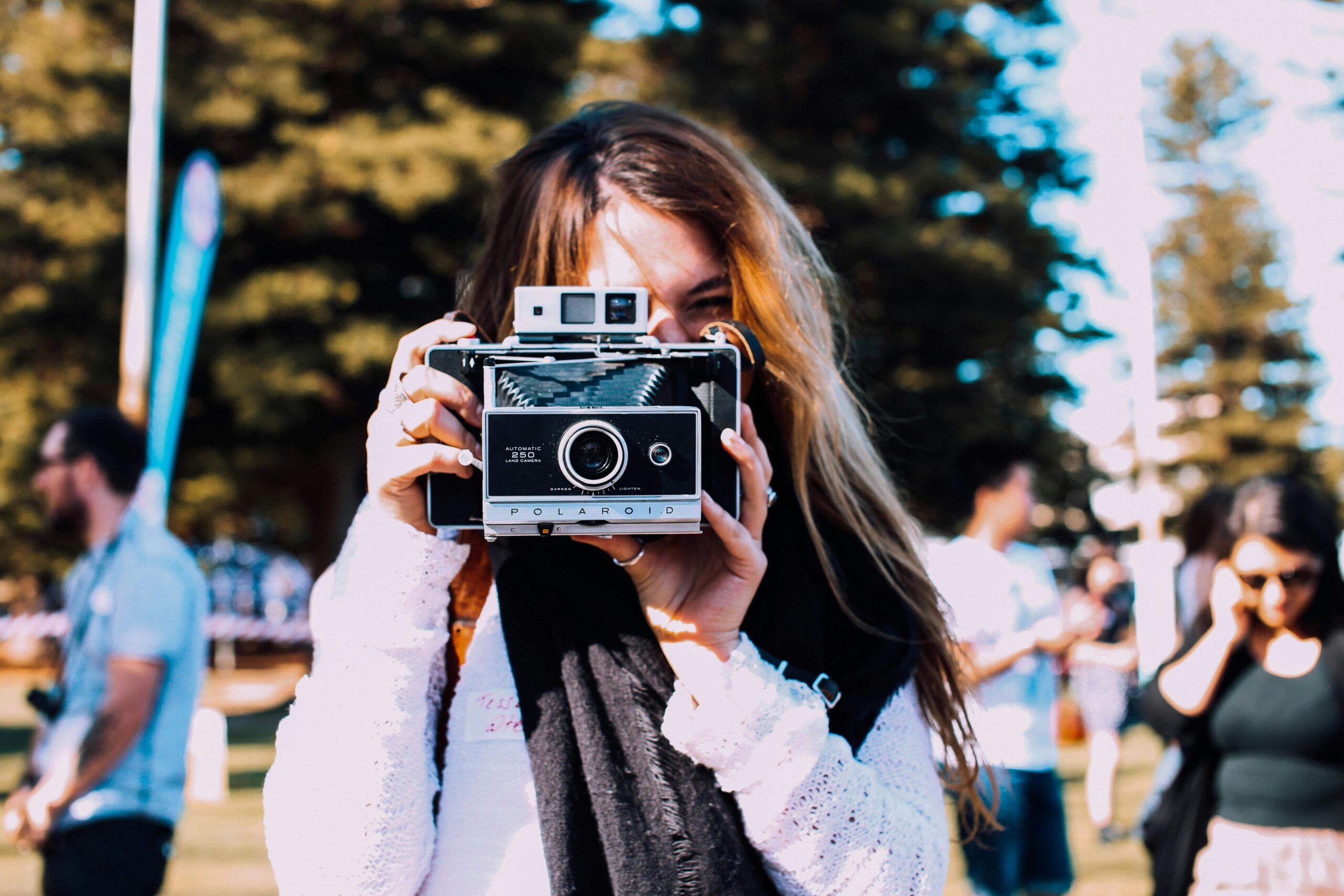 Güzellikten Eğlenceye: Nostalji Neden Yeniden Trend?